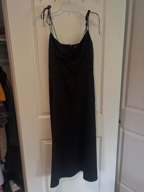Danielle Bernstein midi dress
